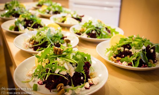 salade rode biet als gezonde voeding in fiets chalet auris