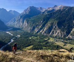 secret single trails around Alpe d'Huez